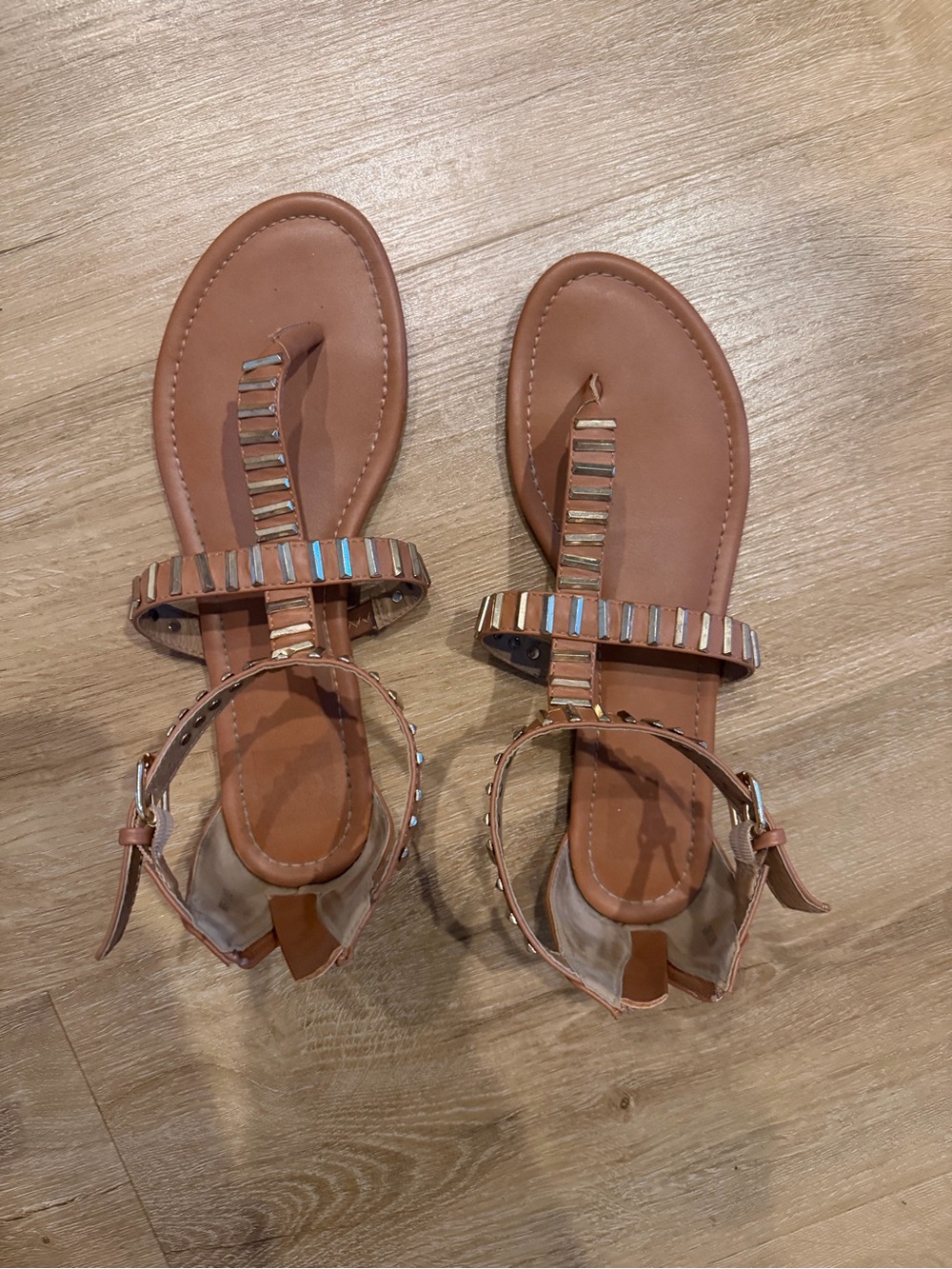 DV Dolce Vita - Women’s Tan T-Strap Embellished Sandals